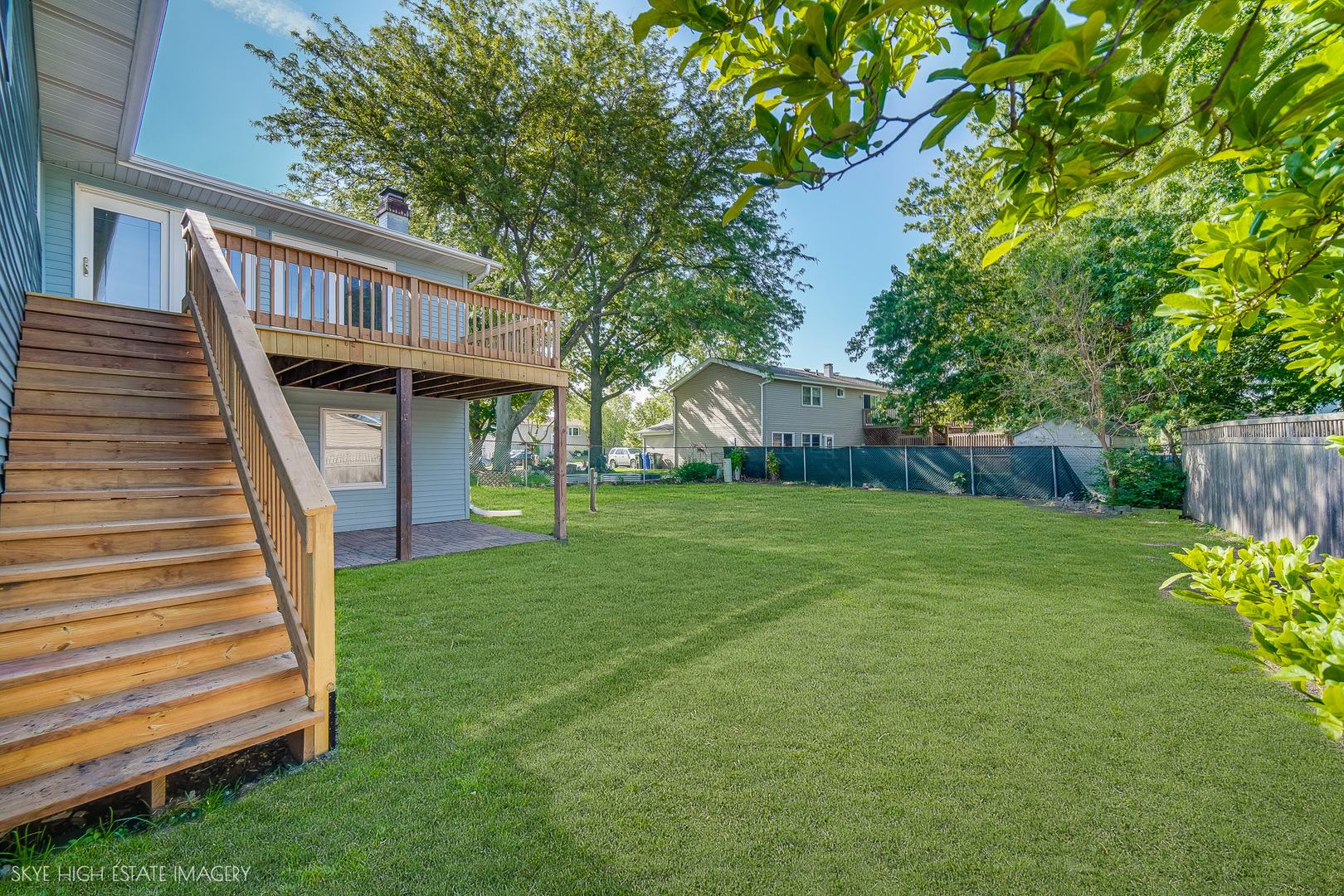 8131 W Evergreen Drive, Frankfort, IL 60423