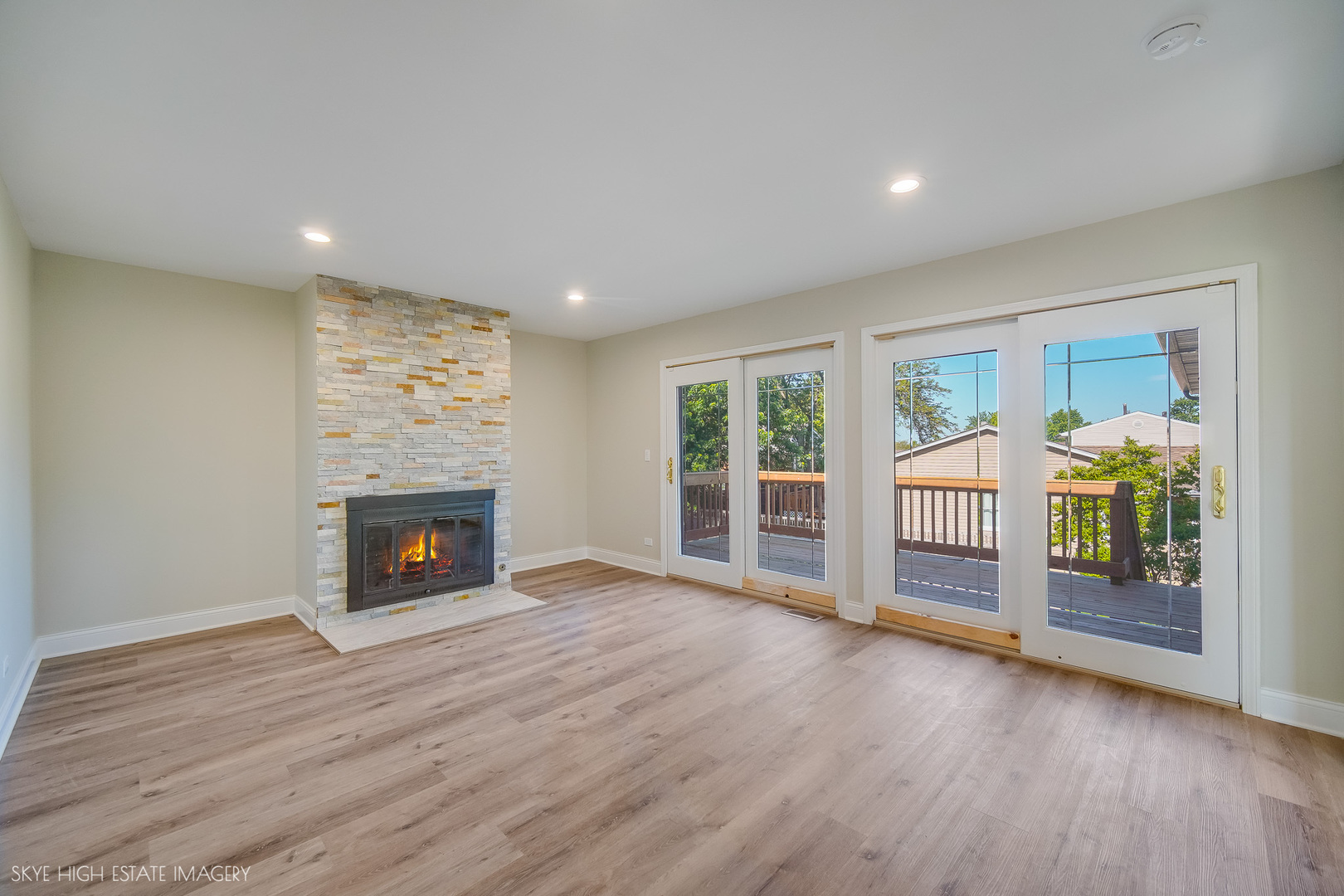 8131 W Evergreen Drive, Frankfort, IL 60423