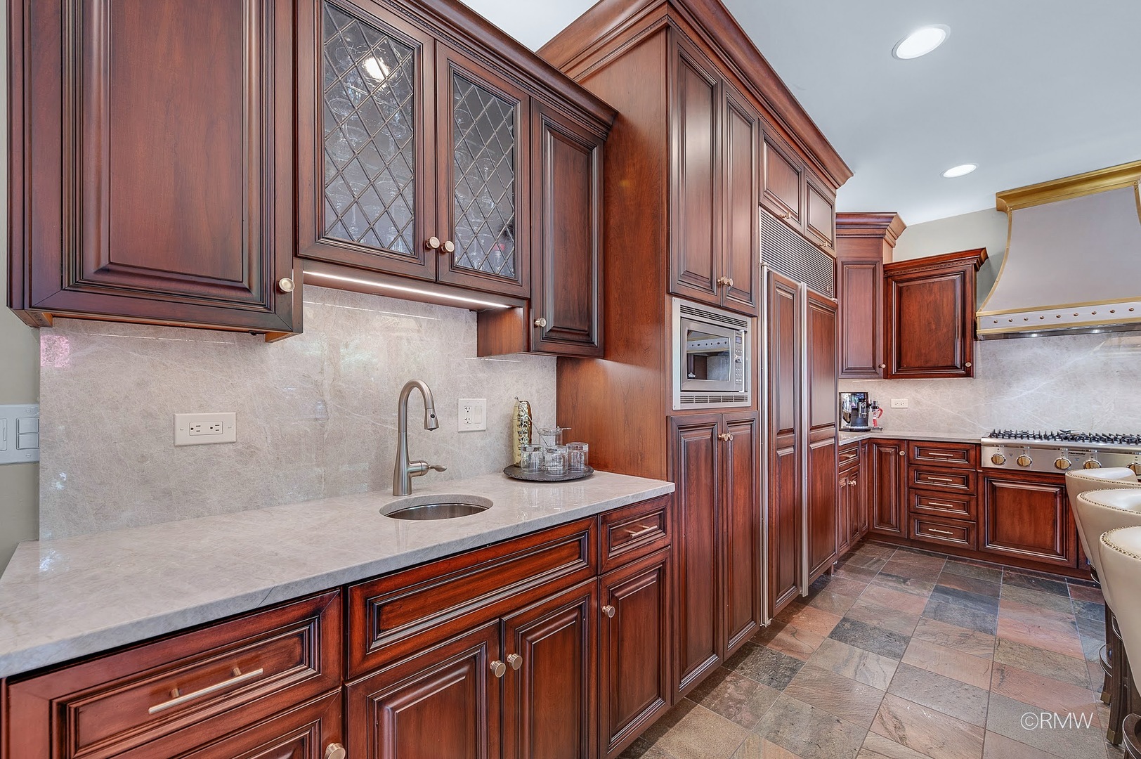 304 Juliana Lane, Bloomingdale, IL 60108