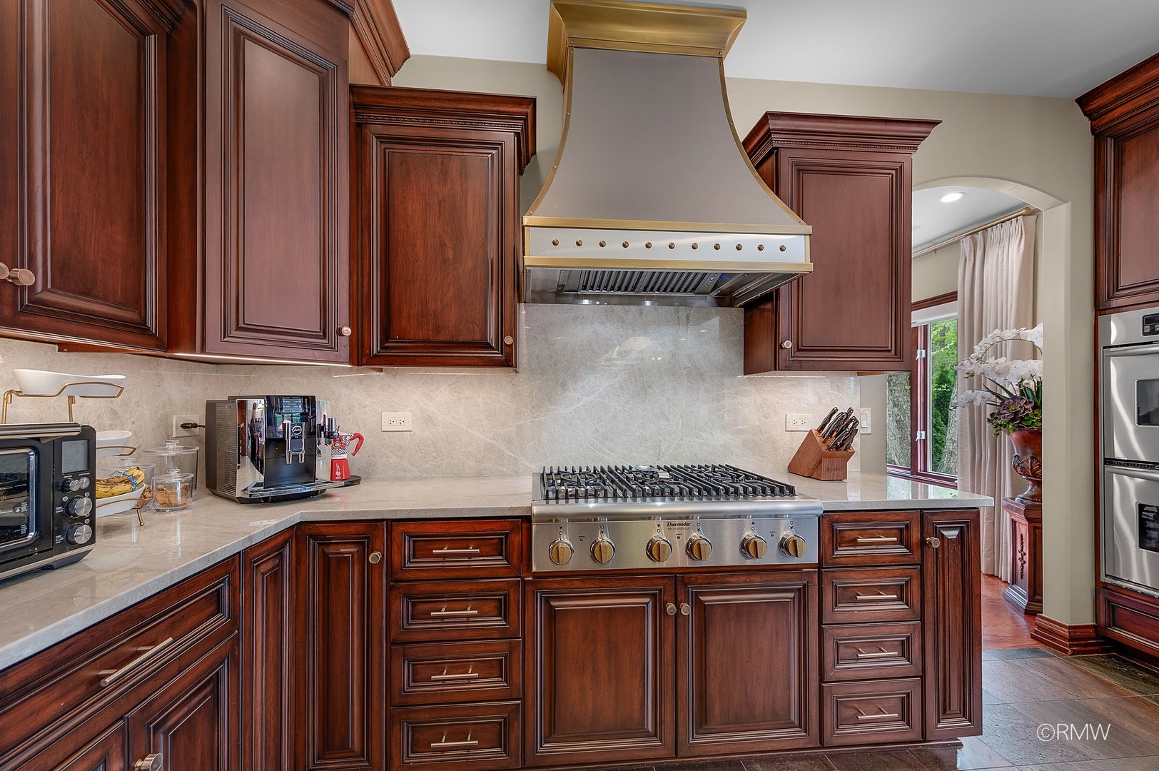 304 Juliana Lane, Bloomingdale, IL 60108