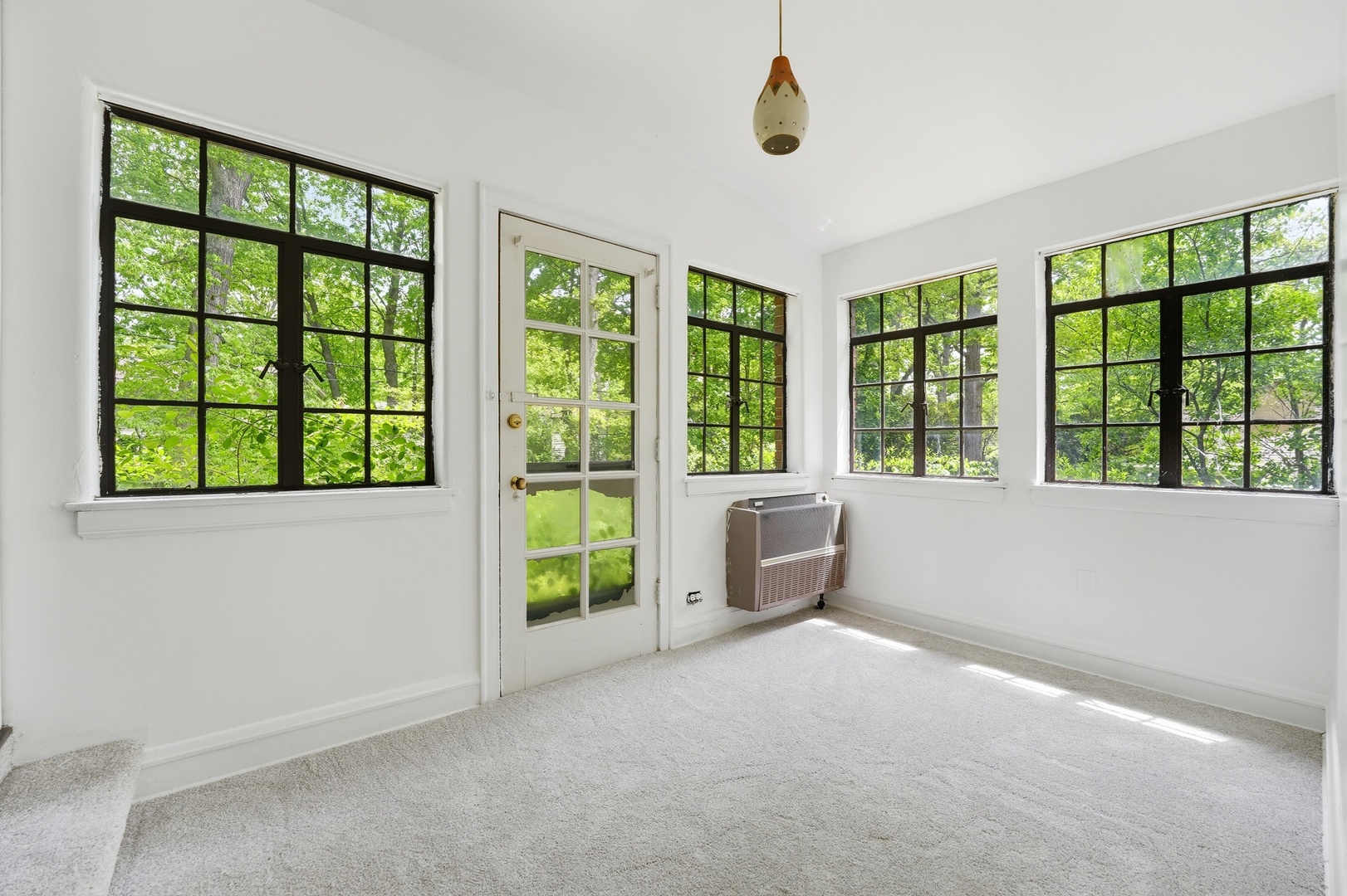 3107 Dato Avenue, Highland Park, IL 60035