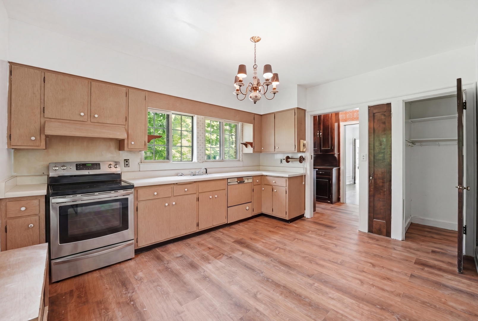 3107 Dato Avenue, Highland Park, IL 60035
