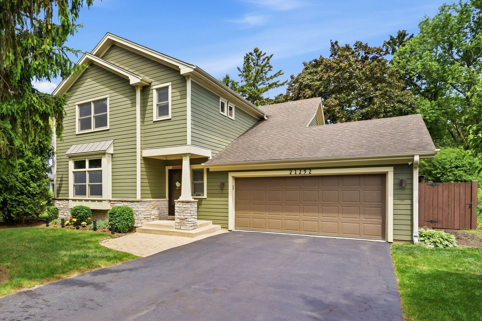 21292 W Starry Lane, Lake Zurich, IL 60047