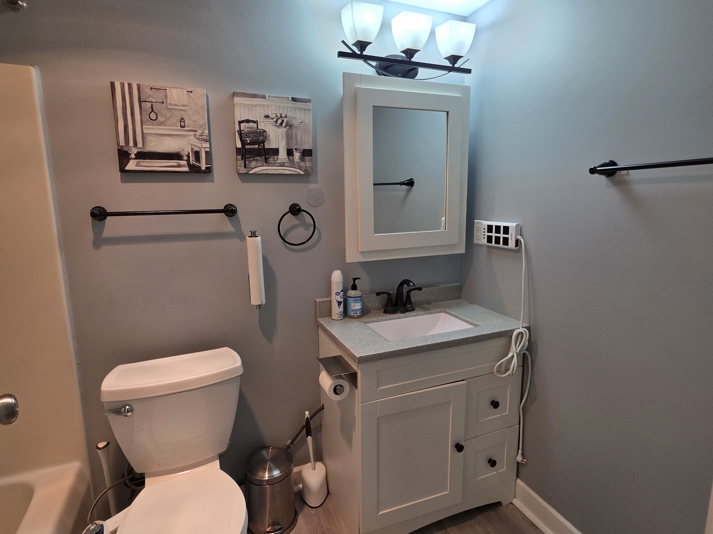 3170 W Monroe Street #107, Waukegan, IL 60085