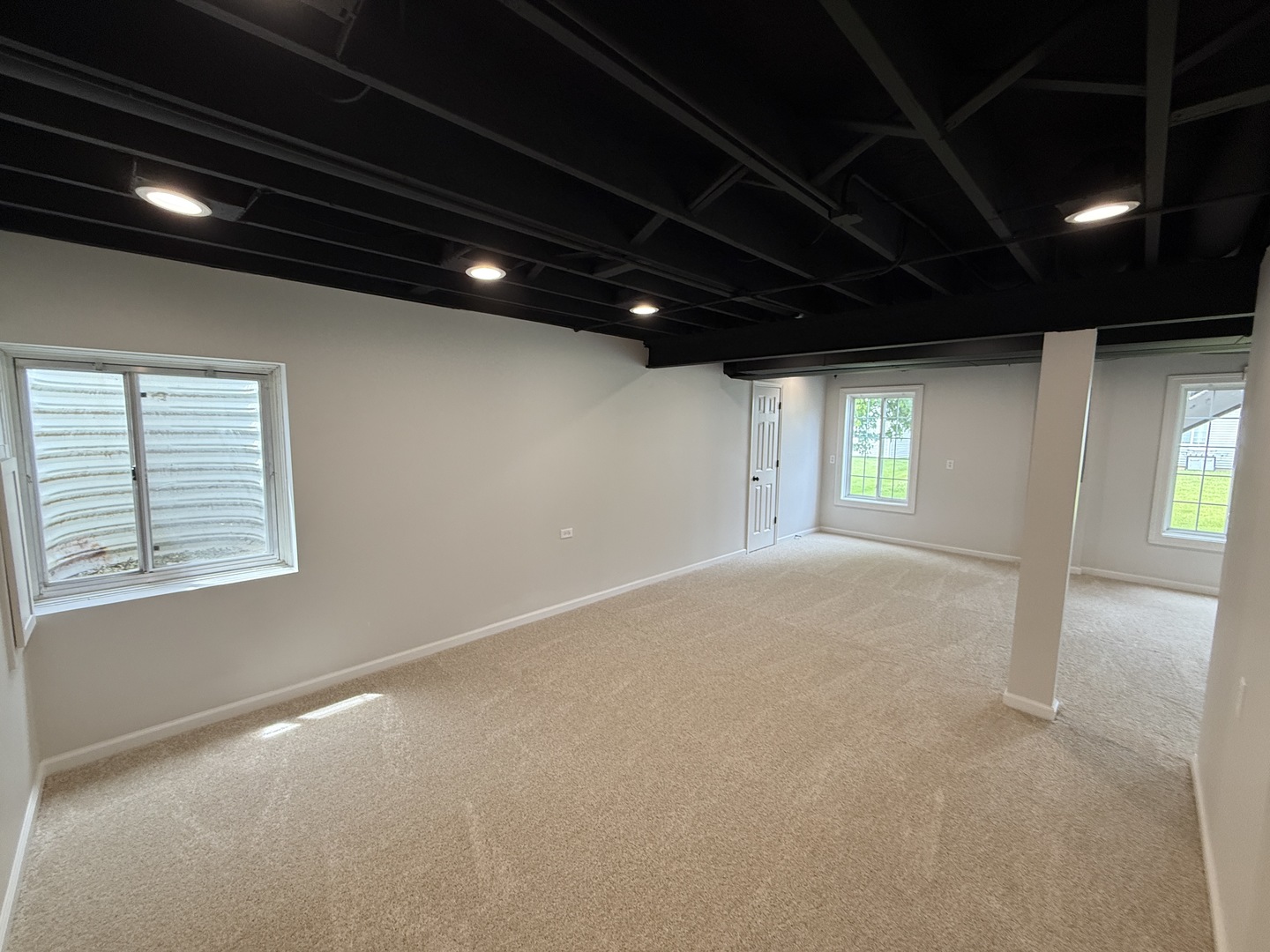 1305 Burns Court, Minooka, IL 60447