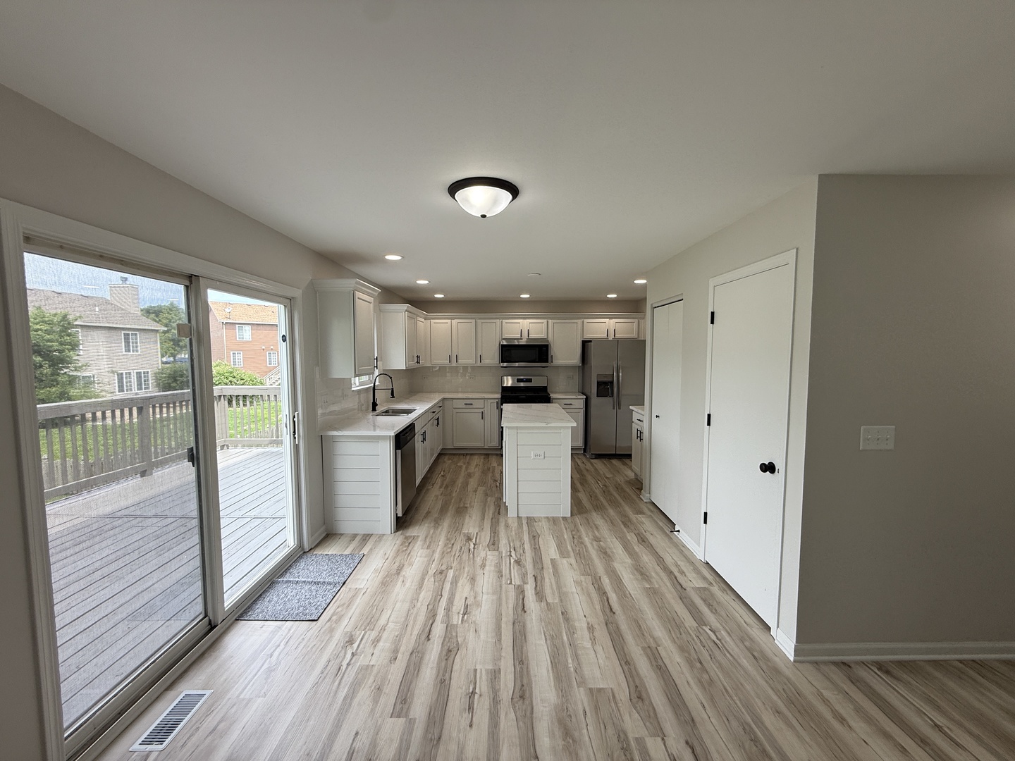 1305 Burns Court, Minooka, IL 60447