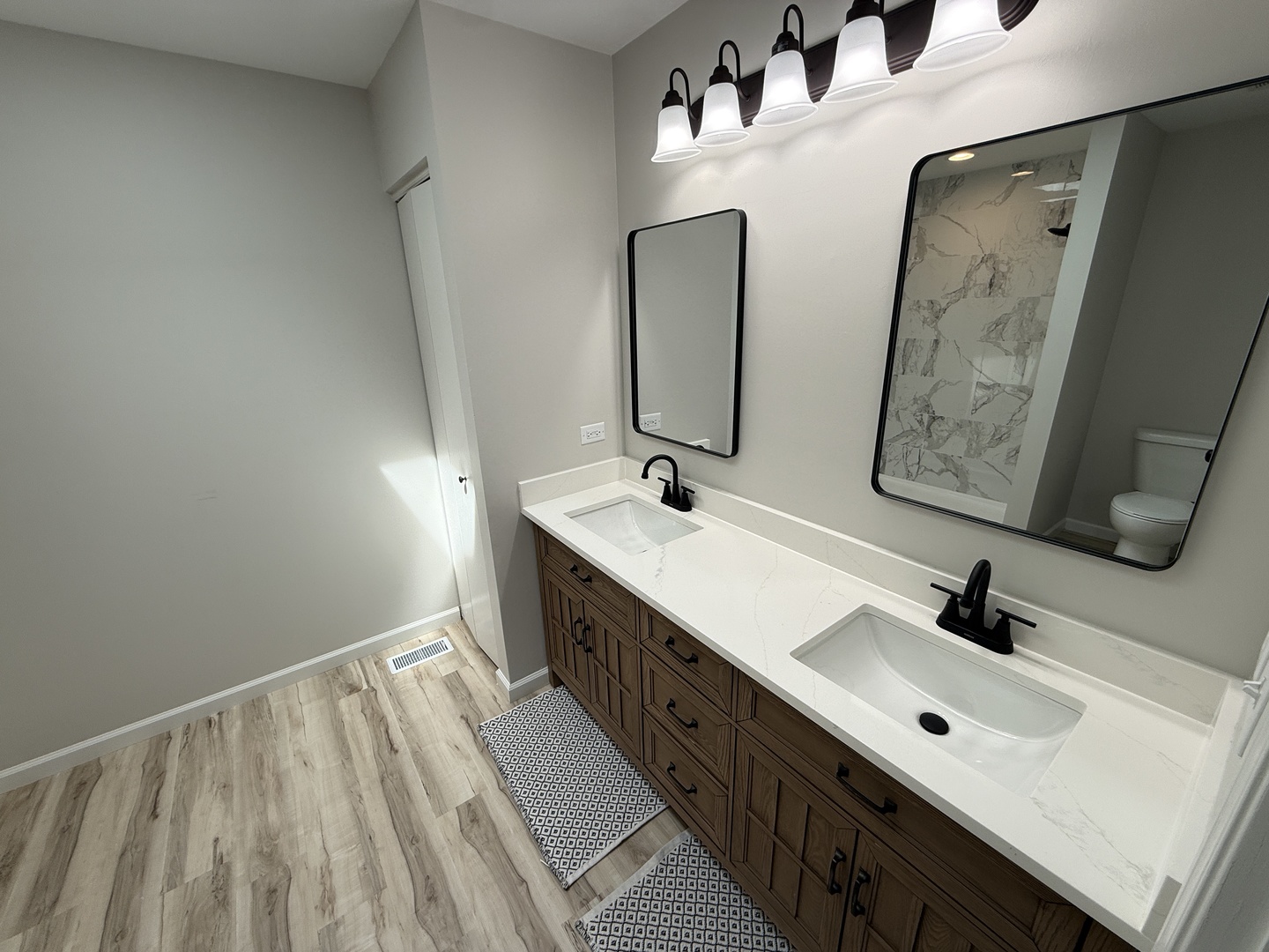 1305 Burns Court, Minooka, IL 60447