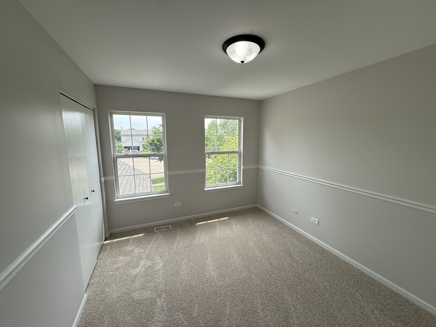 1305 Burns Court, Minooka, IL 60447