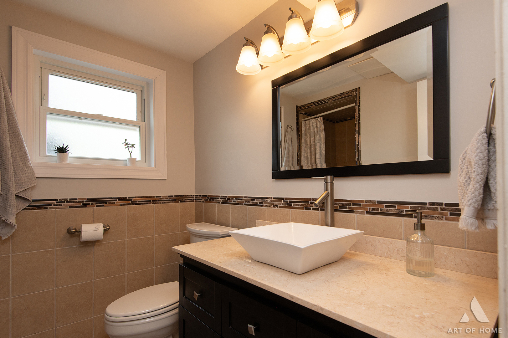 10136 Charles Avenue, Palos Hills, IL 60465