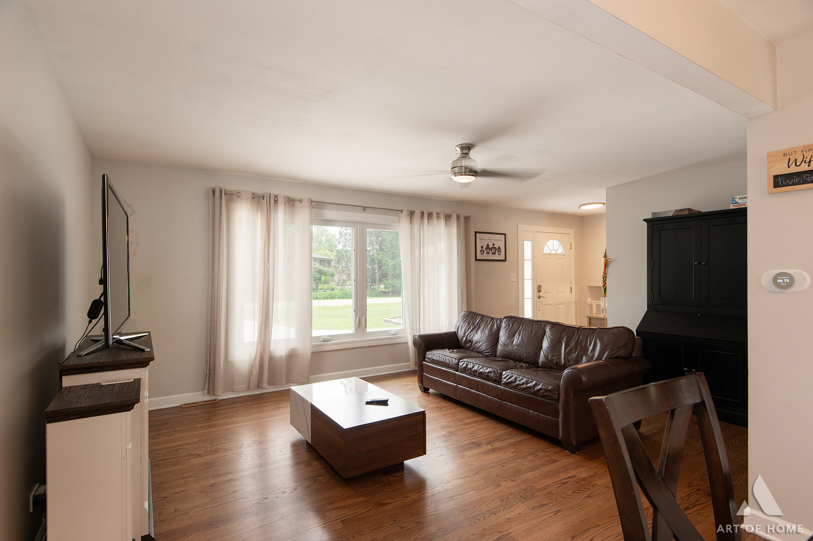 10136 Charles Avenue, Palos Hills, IL 60465