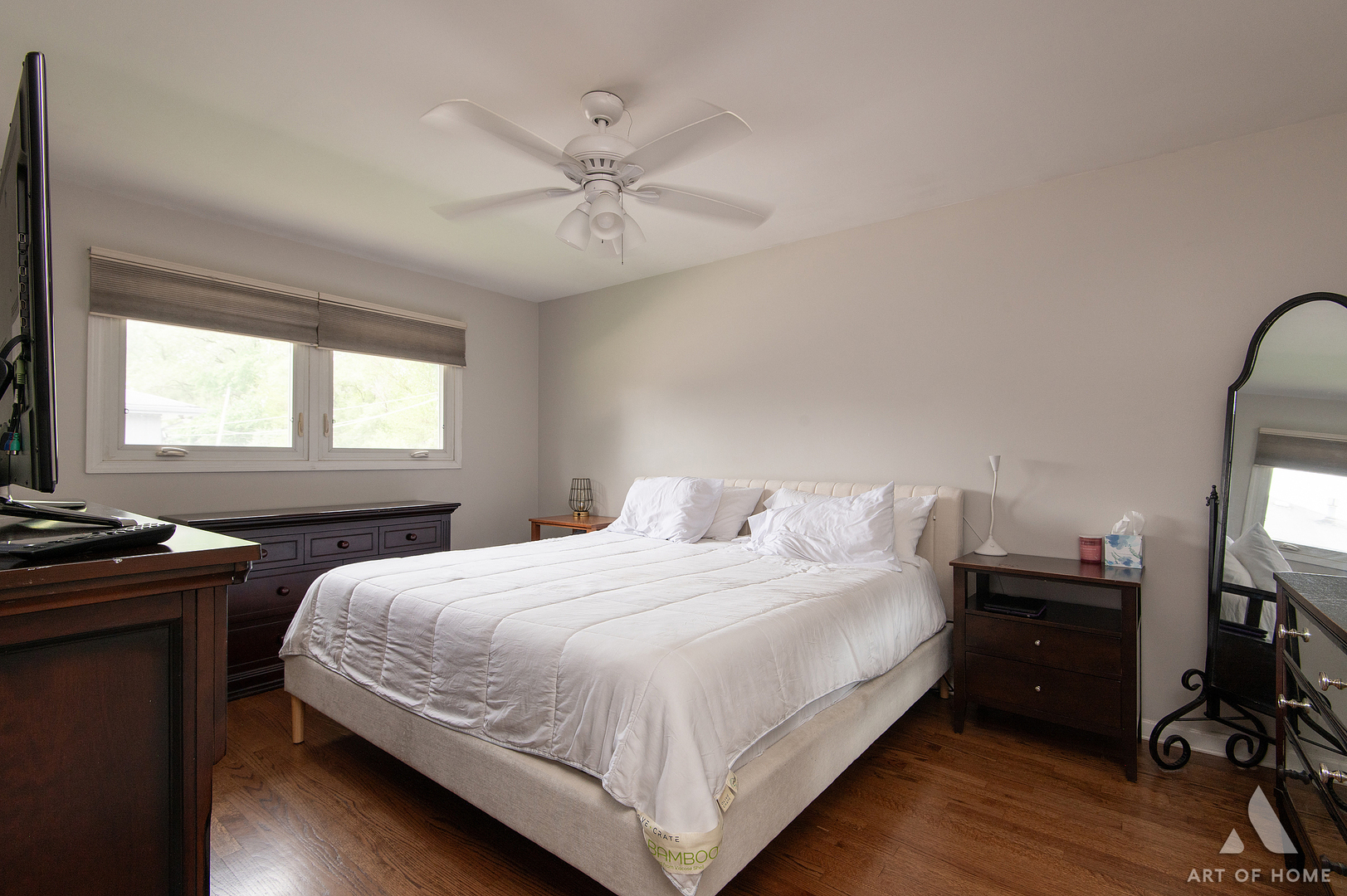 10136 Charles Avenue, Palos Hills, IL 60465