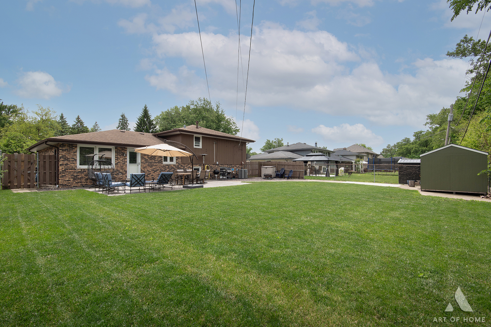 10136 Charles Avenue, Palos Hills, IL 60465