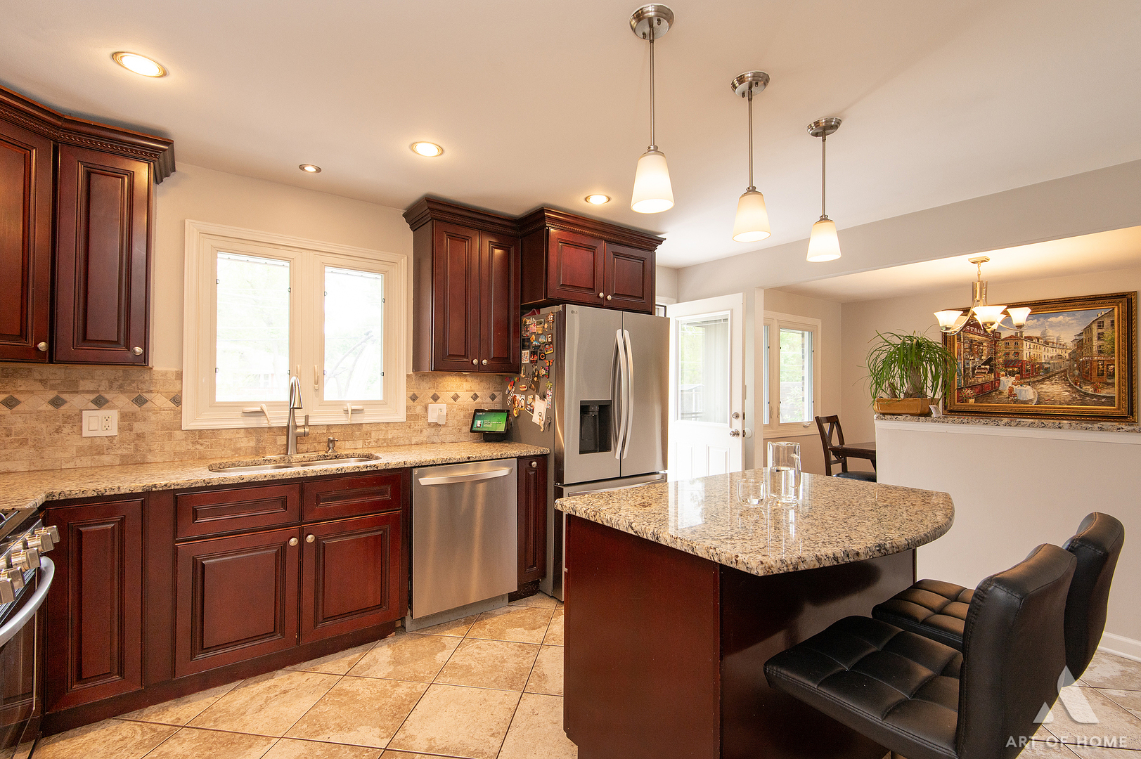 10136 Charles Avenue, Palos Hills, IL 60465