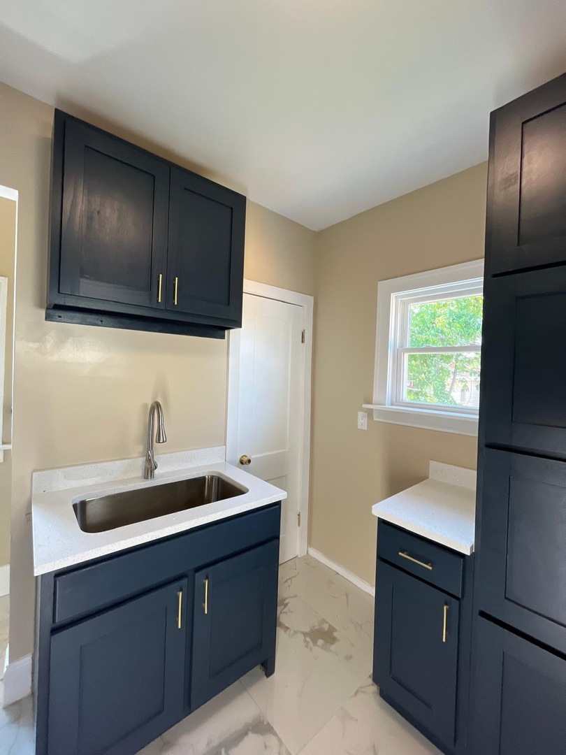132 156th Place, Calumet City, IL 60409