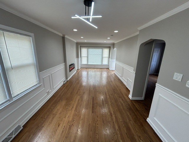 15524 Gouwens Lane, South Holland, IL 60473