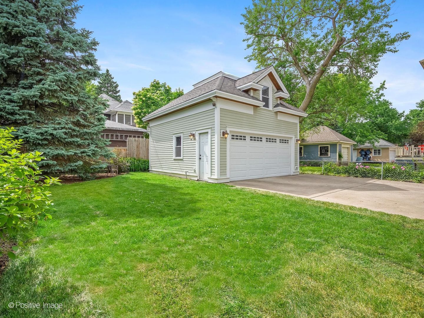 318 S Ashland Avenue, La Grange, IL 60525