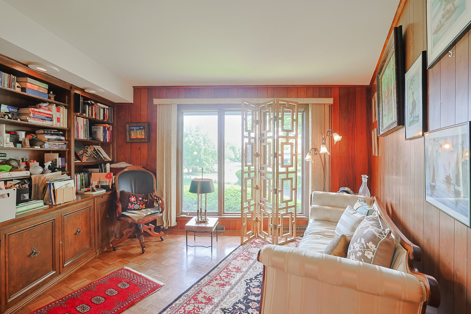 9 Camelot Drive, Oak Brook, IL 60523