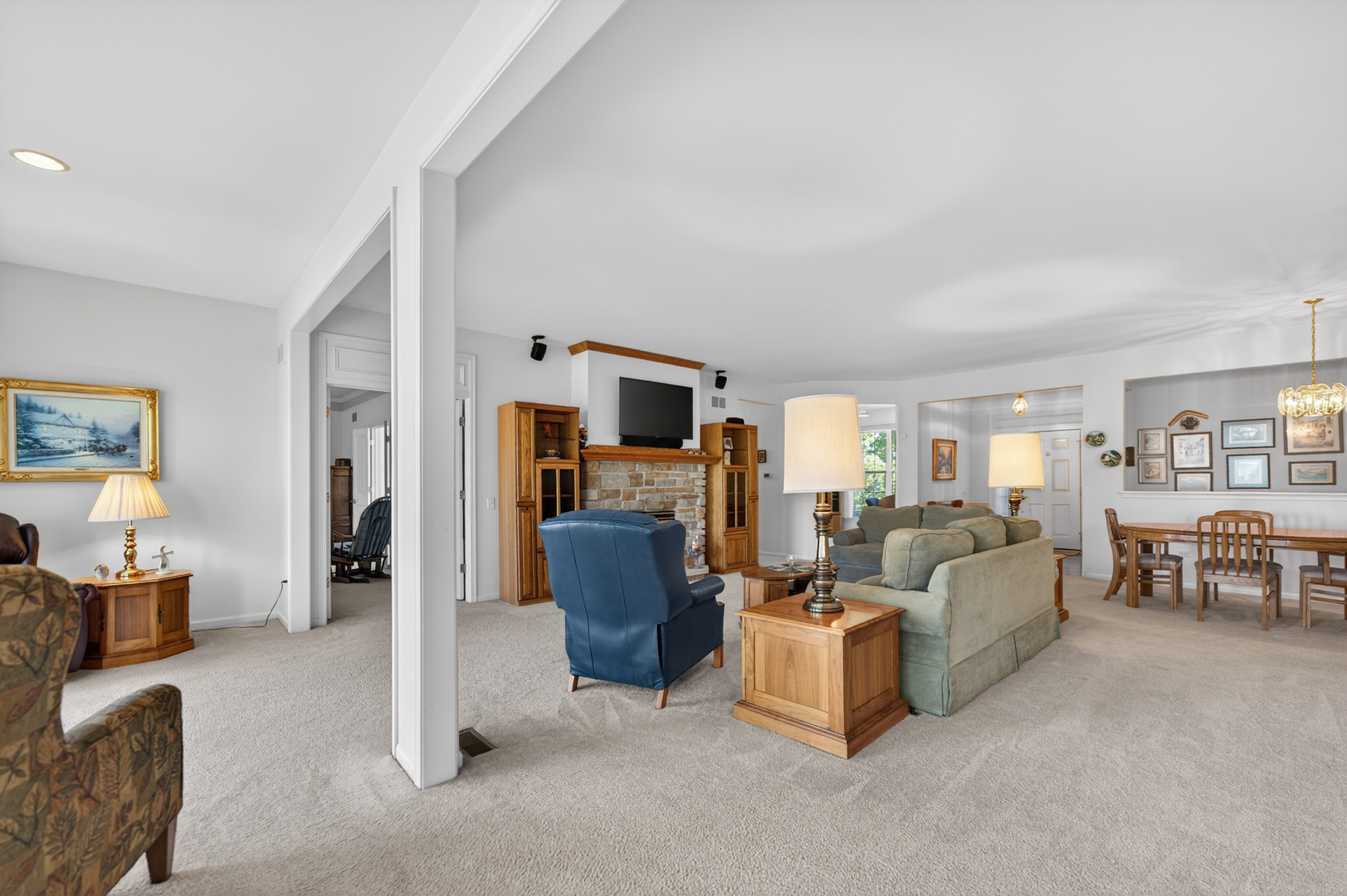 13464 Winterberry Lane, Huntley, IL 60142