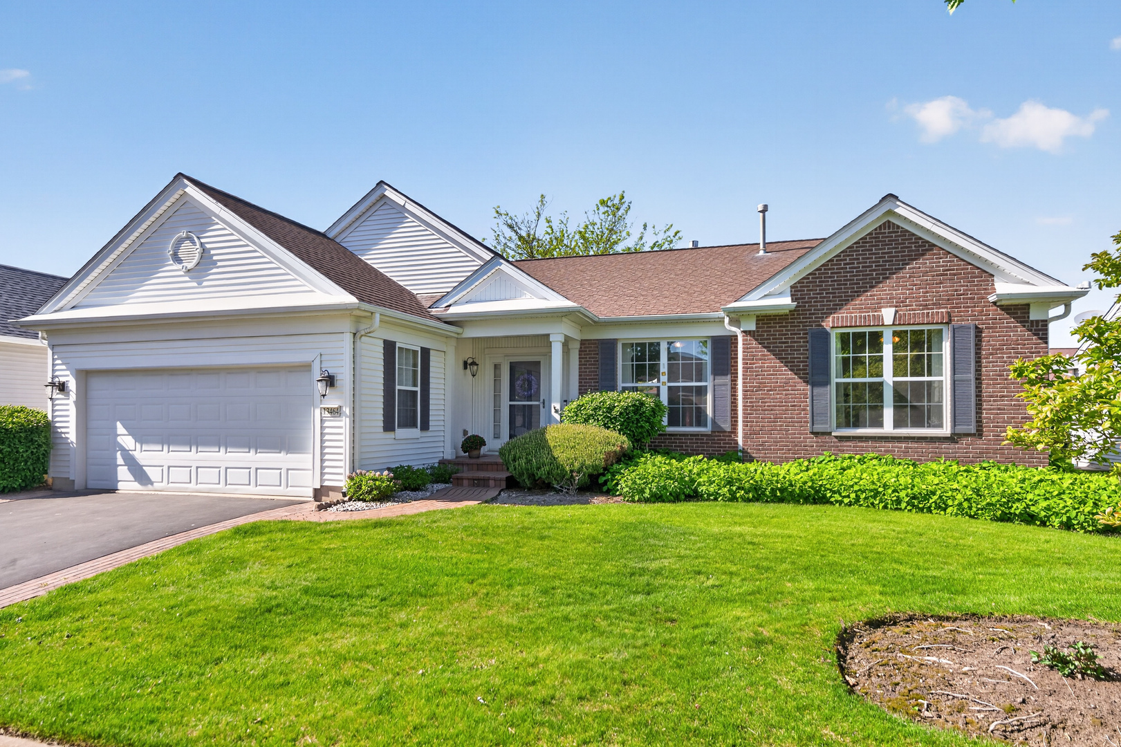 13464 Winterberry Lane, Huntley, IL 60142