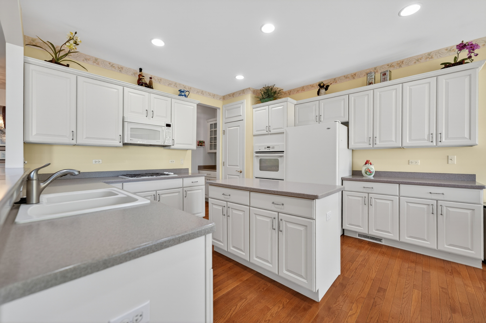 13464 Winterberry Lane, Huntley, IL 60142