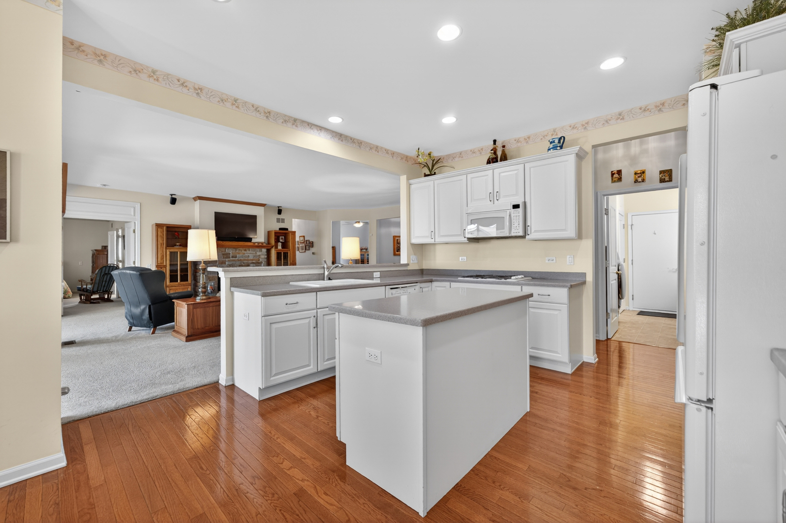 13464 Winterberry Lane, Huntley, IL 60142
