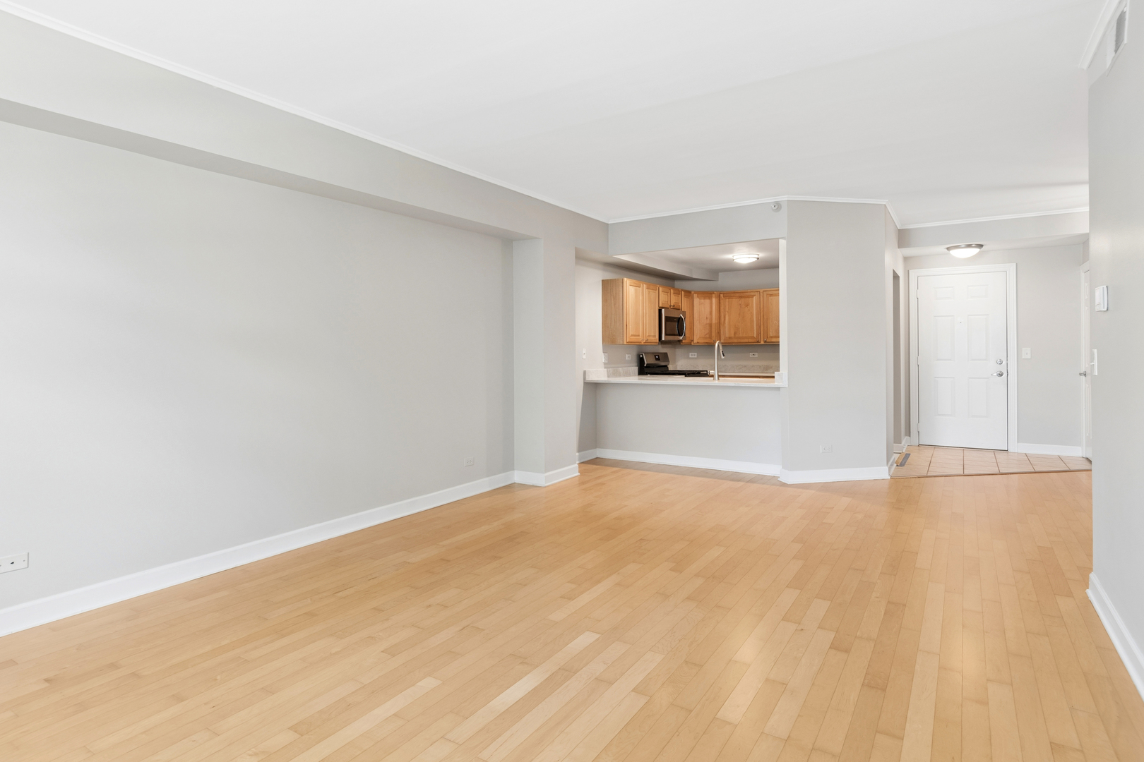 245 Burlington Avenue #203, Clarendon Hills, IL 60514