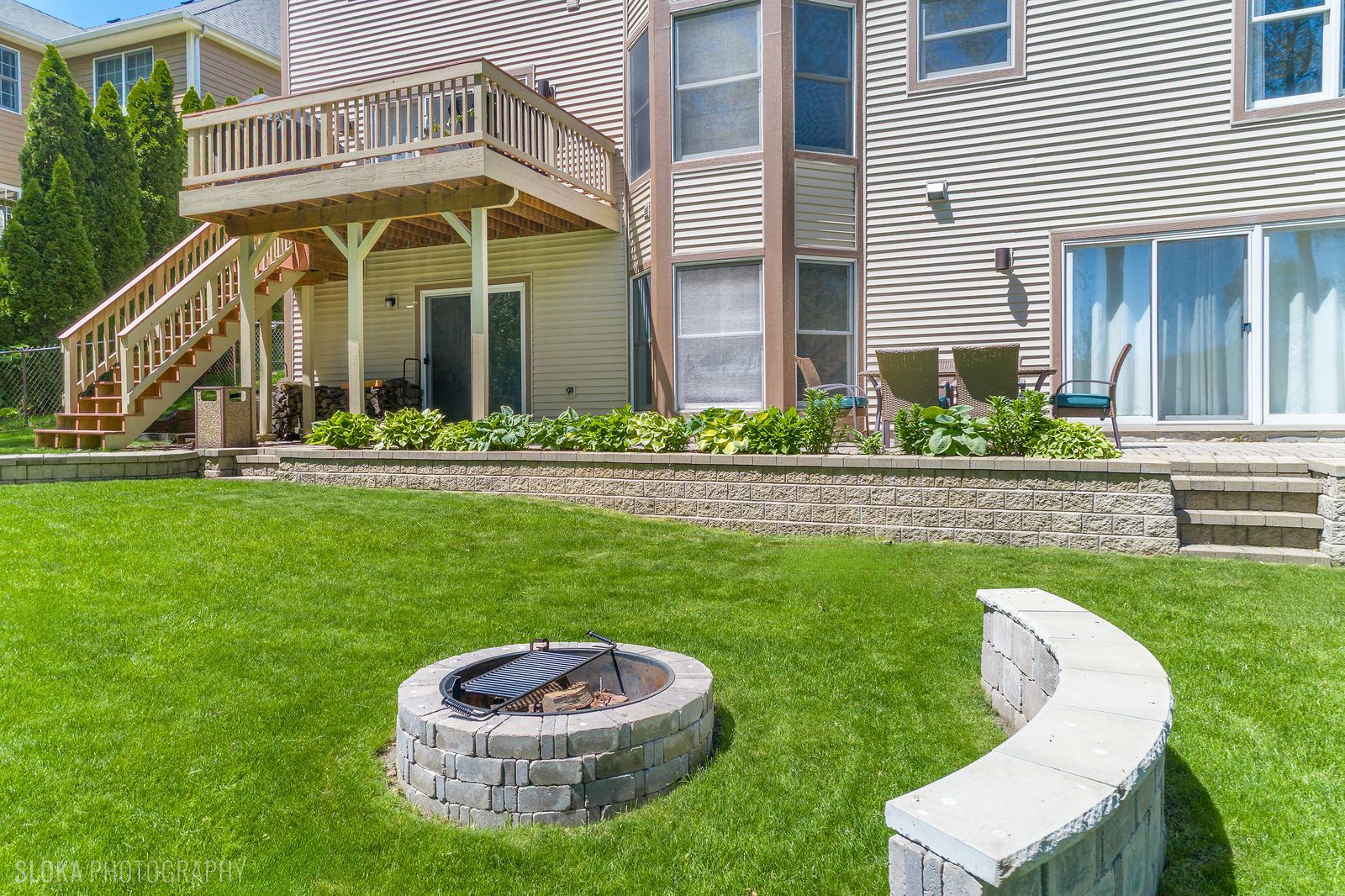 207 Lions Court, Lake Zurich, IL 60047