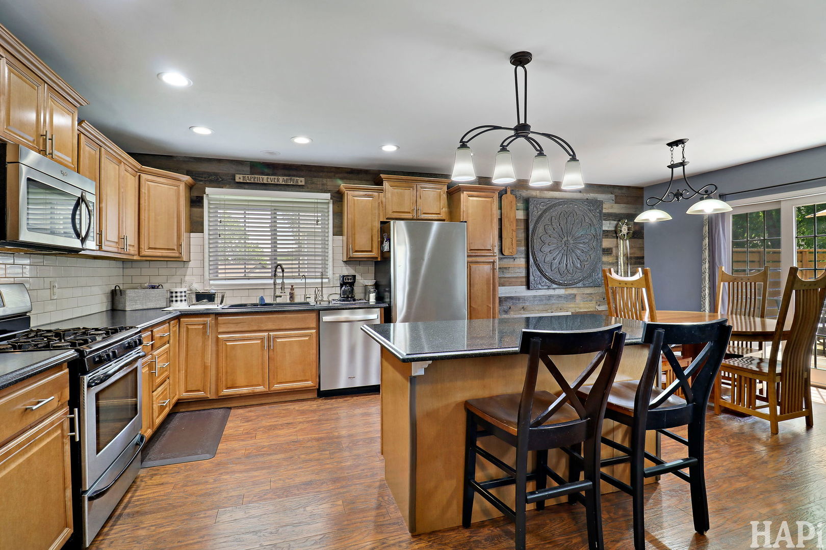 3615 W Drake Court, McHenry, IL 60050