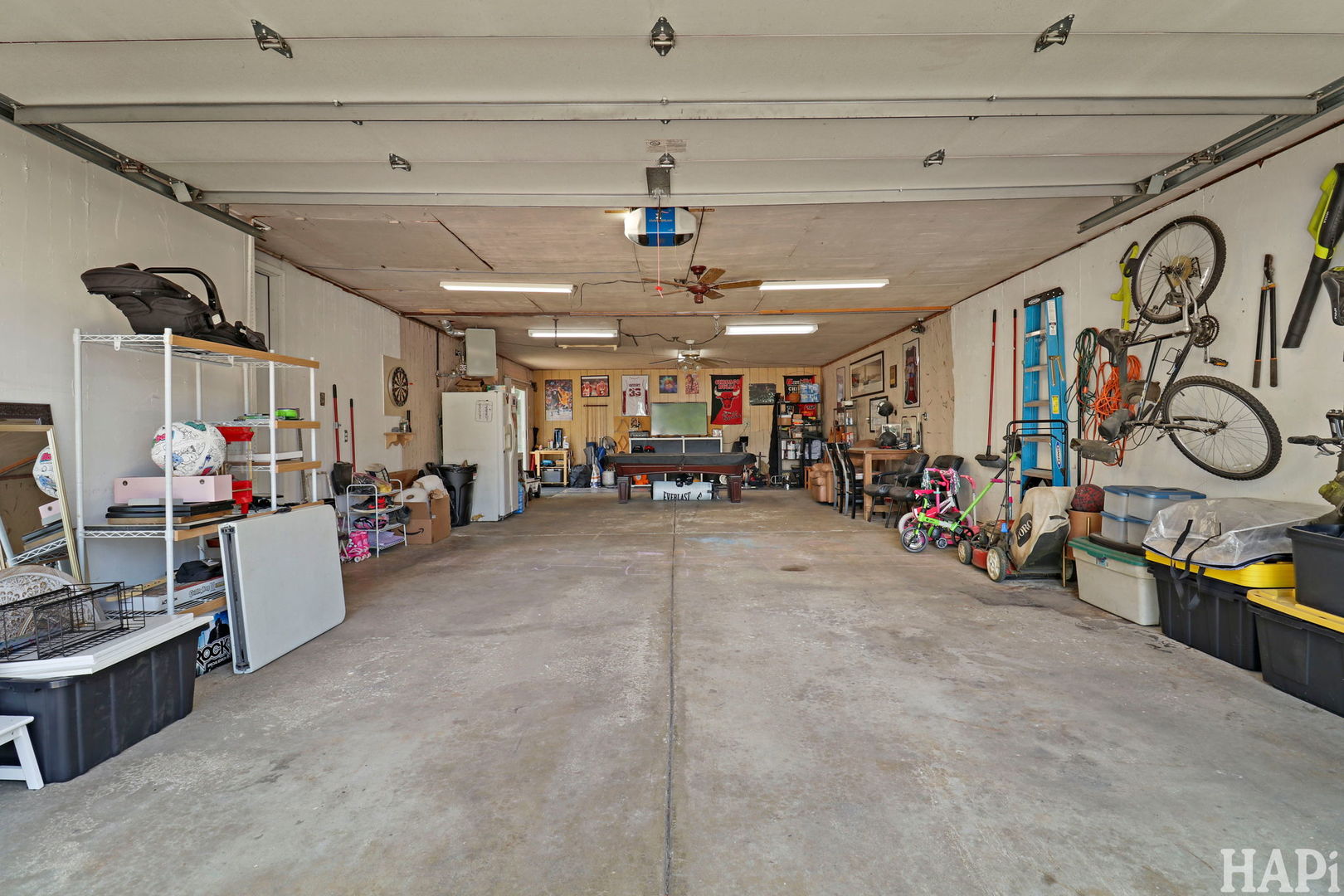 3615 W Drake Court, McHenry, IL 60050