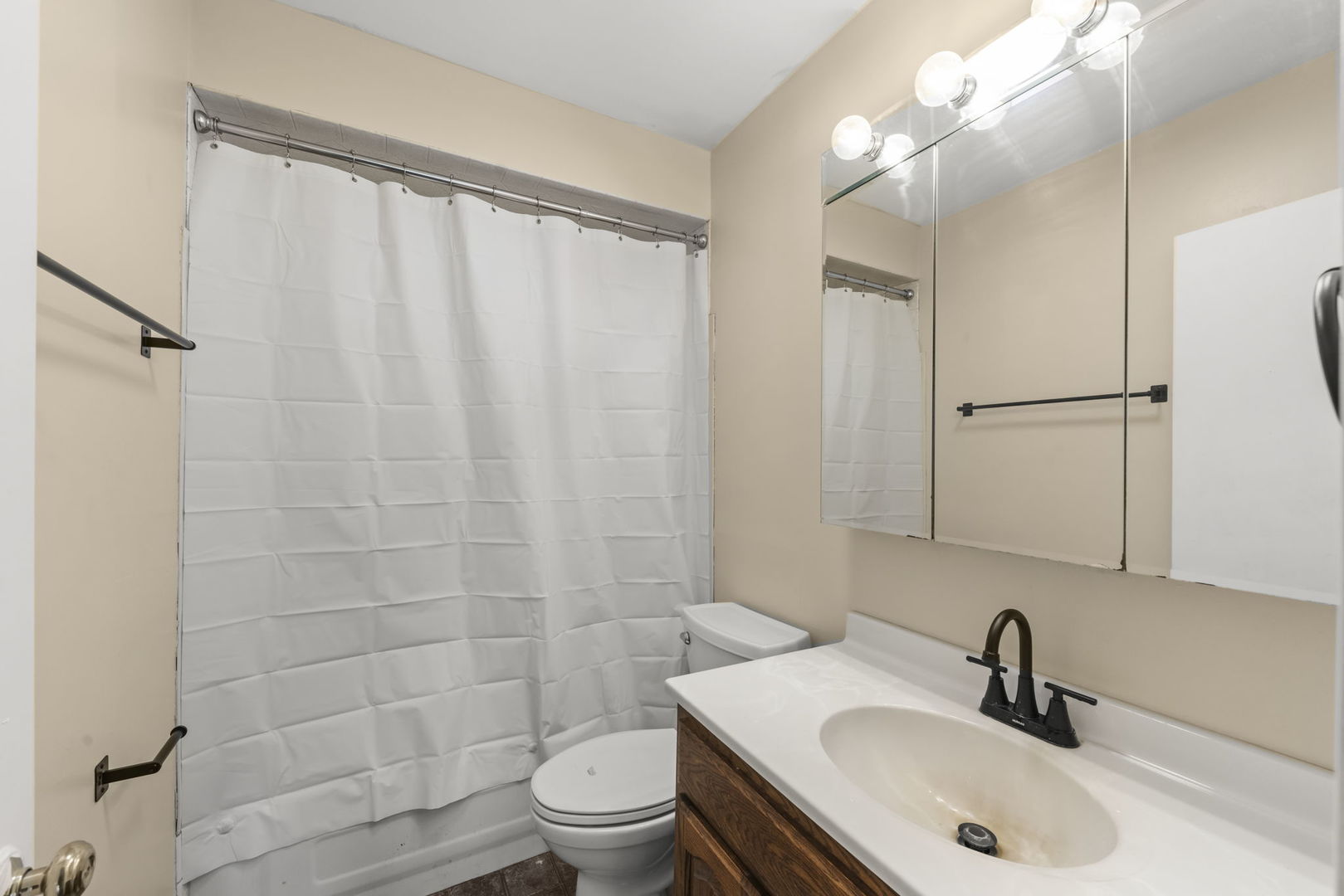 1241 Norfolk Avenue, Crete, IL 60417