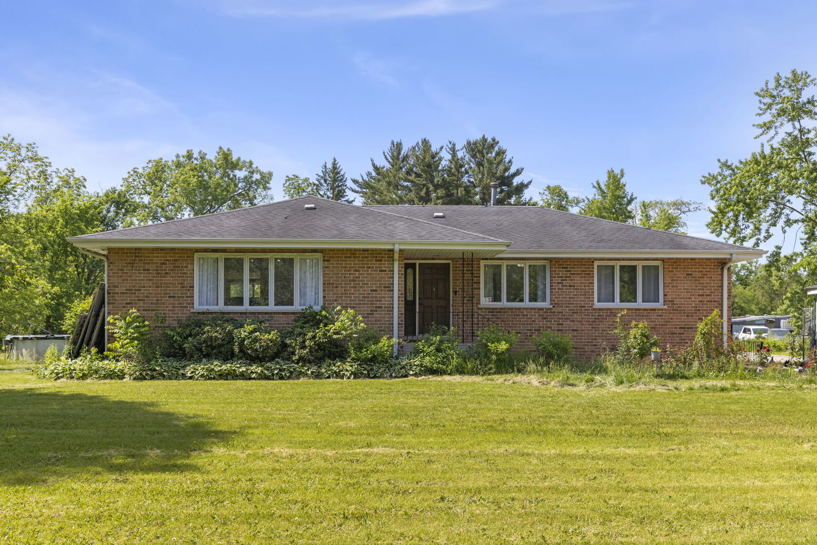 1241 Norfolk Avenue, Crete, IL 60417