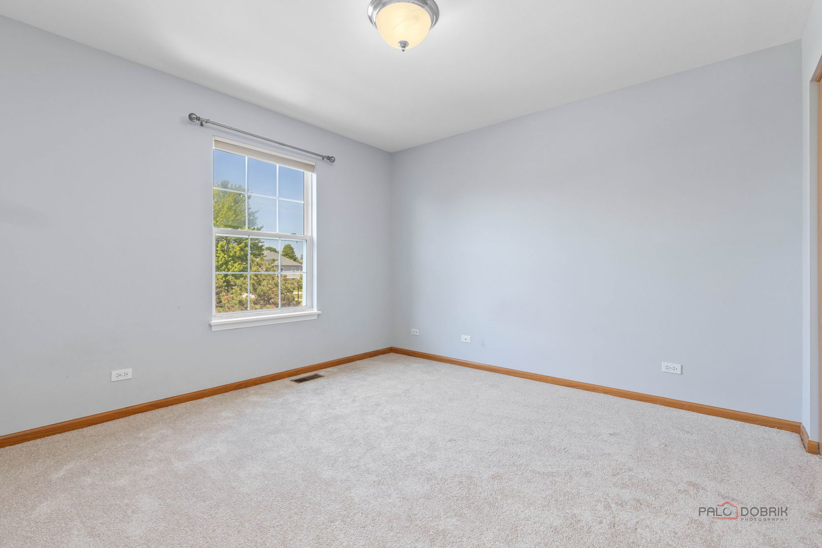 378 BAY TREE Circle, Vernon Hills, IL 60061