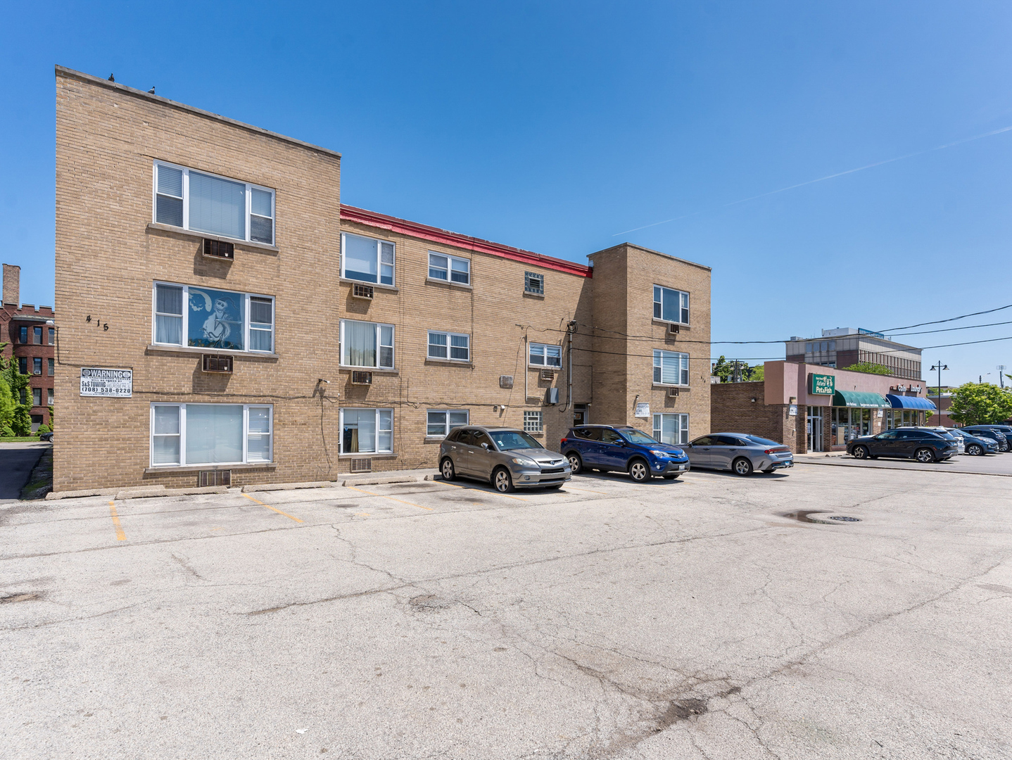 415 S Maple Avenue #603, Oak Park, IL 60302