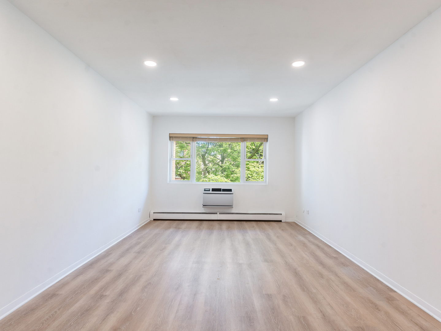 415 S Maple Avenue #603, Oak Park, IL 60302
