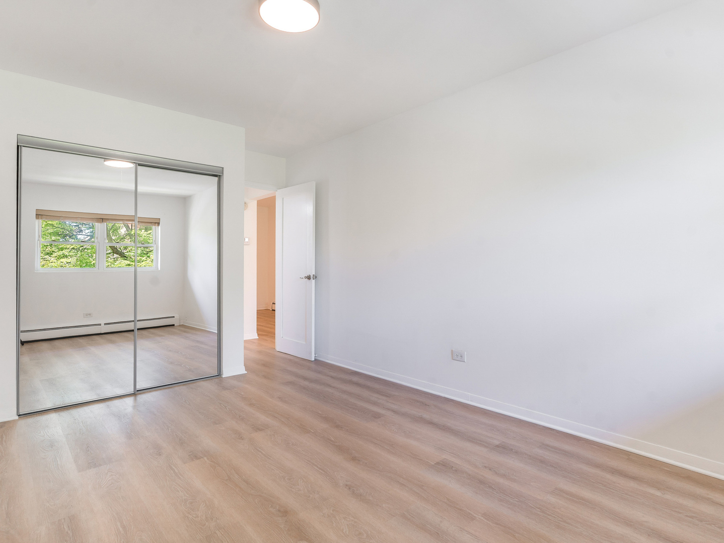 415 S Maple Avenue #603, Oak Park, IL 60302