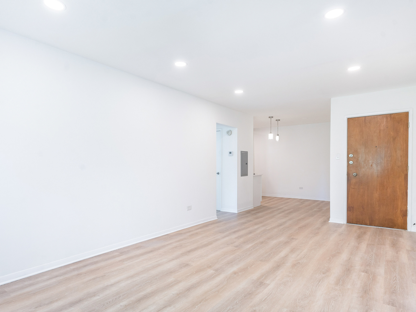 415 S Maple Avenue #603, Oak Park, IL 60302