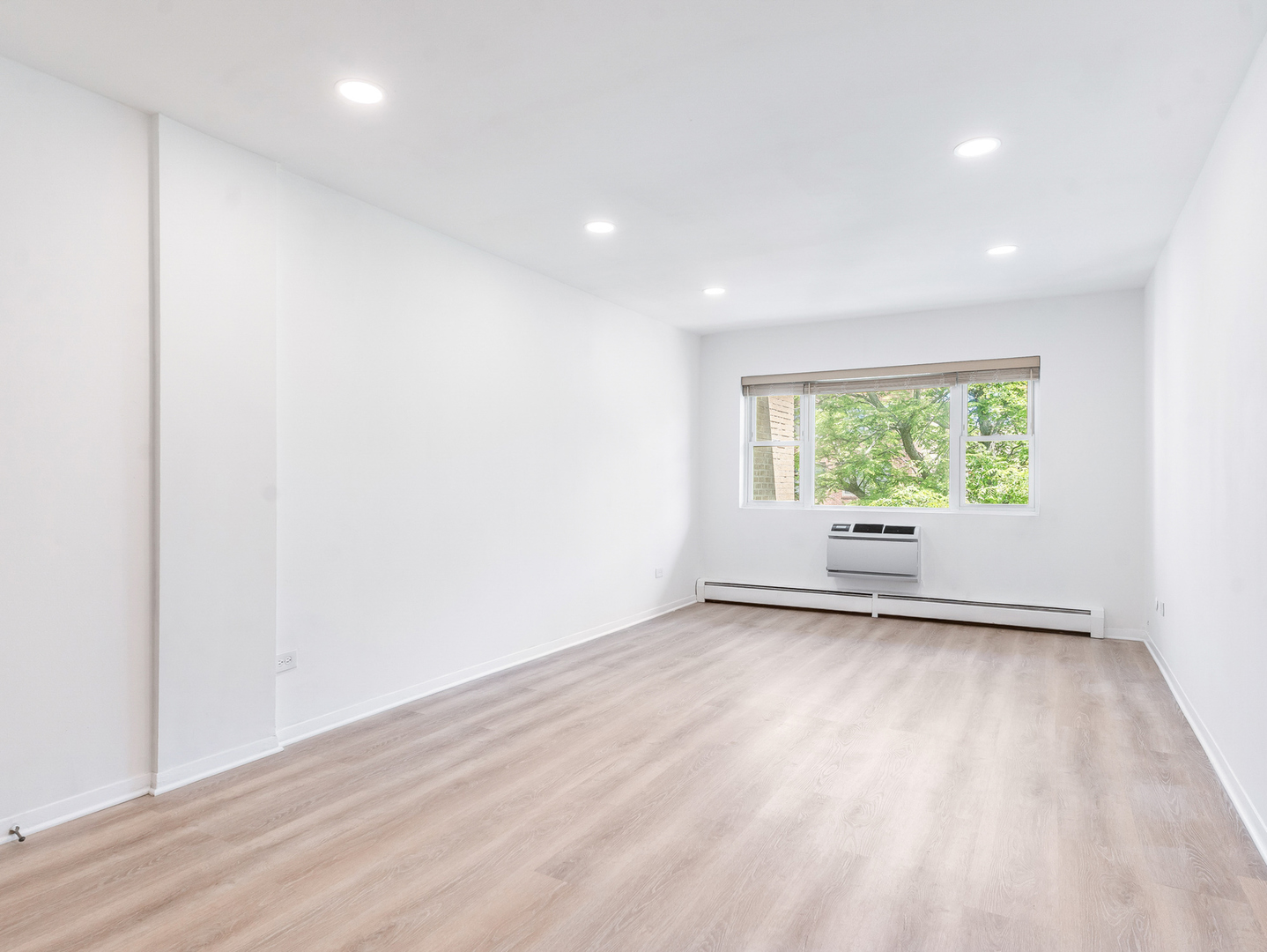 415 S Maple Avenue #603, Oak Park, IL 60302