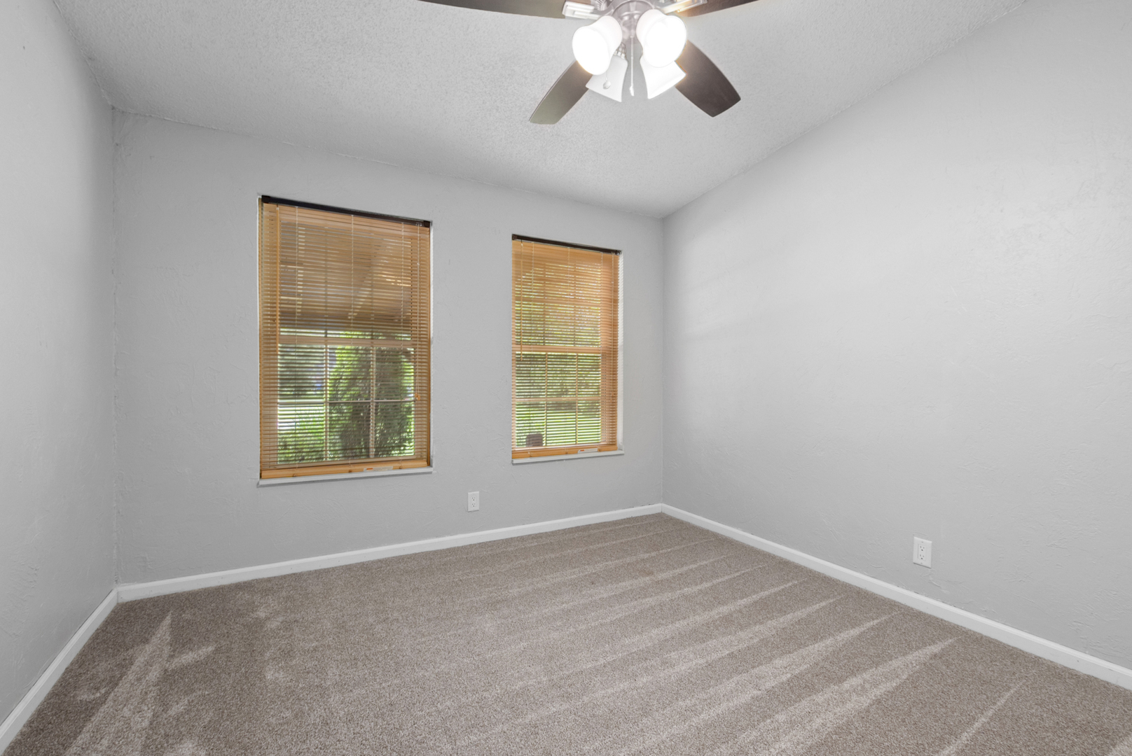 1801 Richton Road, Steger, IL 60475