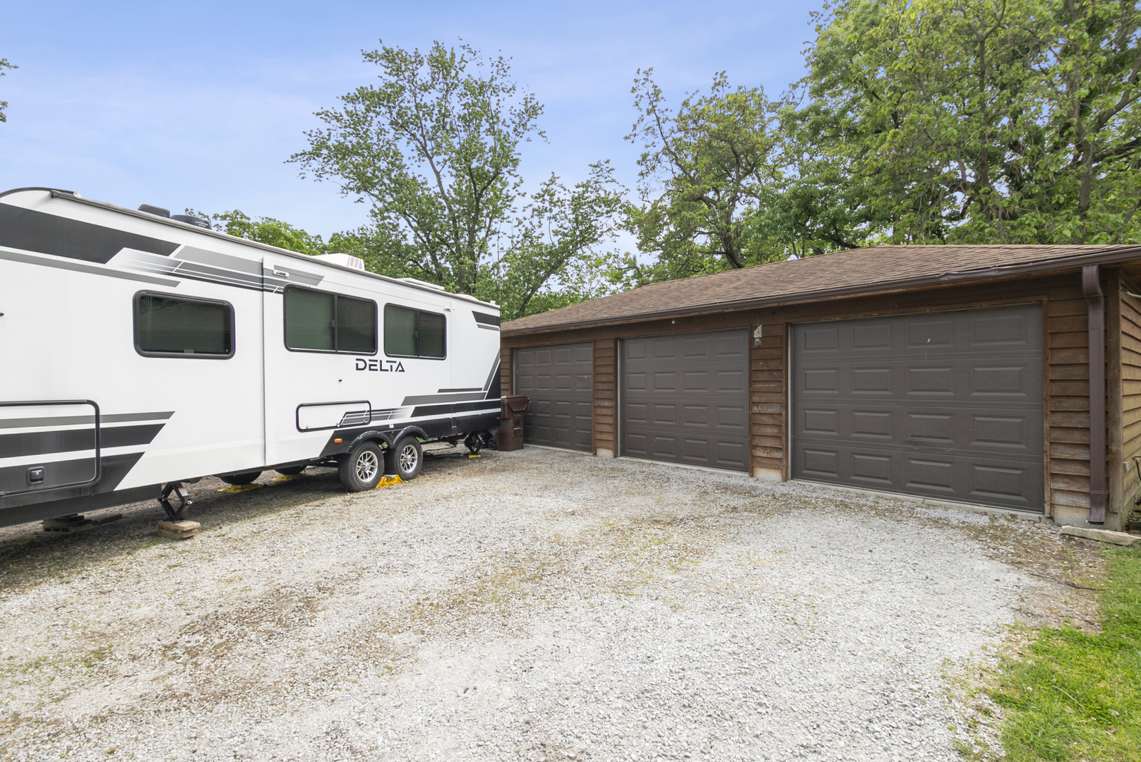 1801 Richton Road, Steger, IL 60475