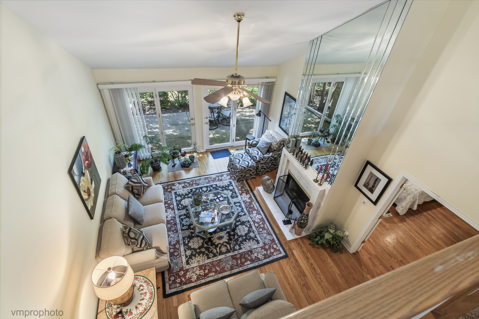 1916 W Ashbury Lane #A, Inverness, IL 60067
