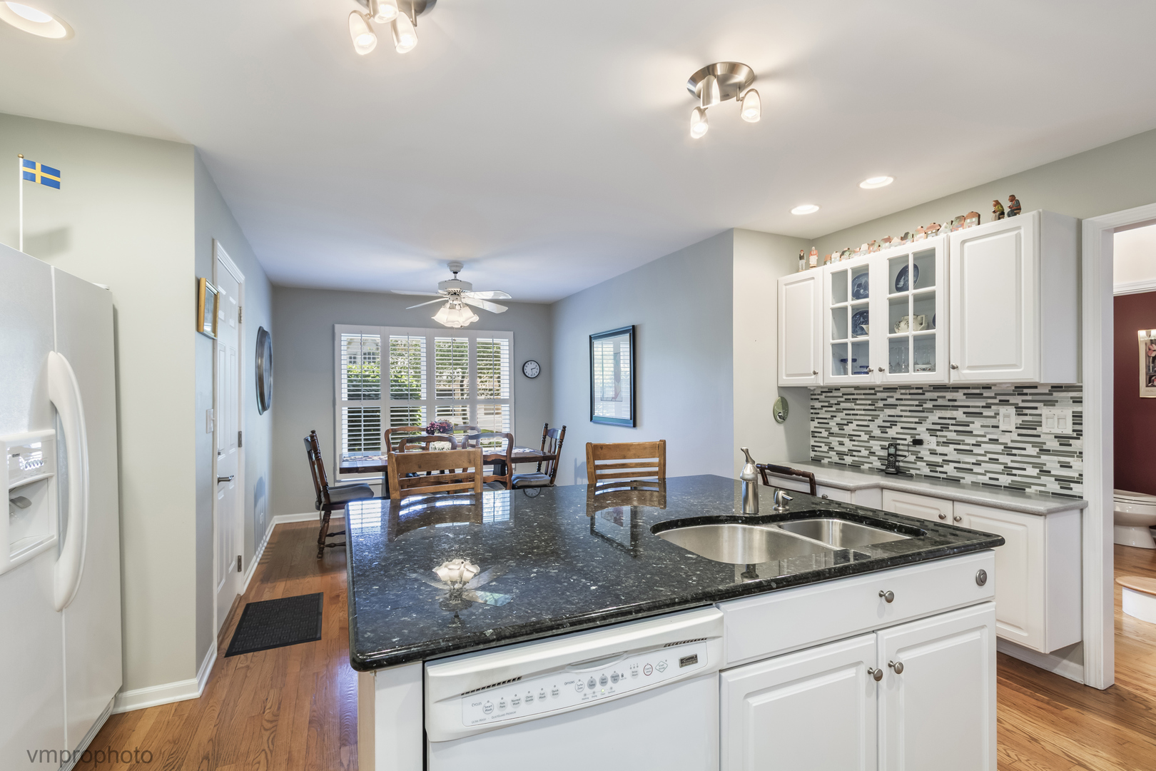 1916 W Ashbury Lane #A, Inverness, IL 60067