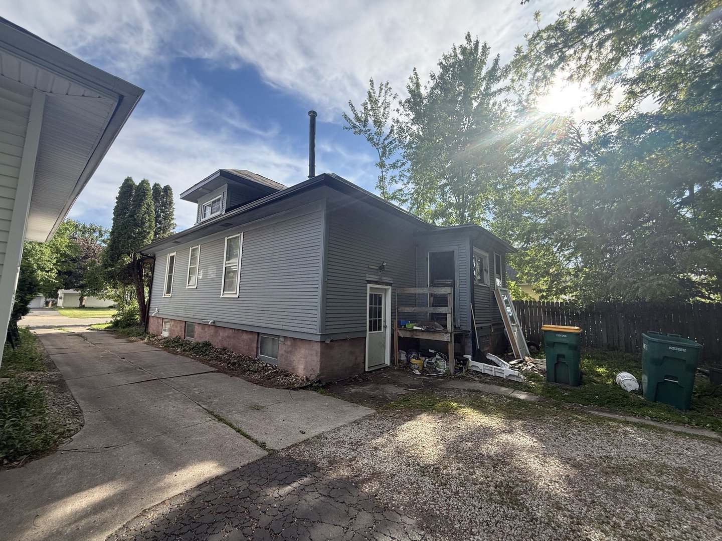 811 E Knox Street, Galesburg, IL 61401