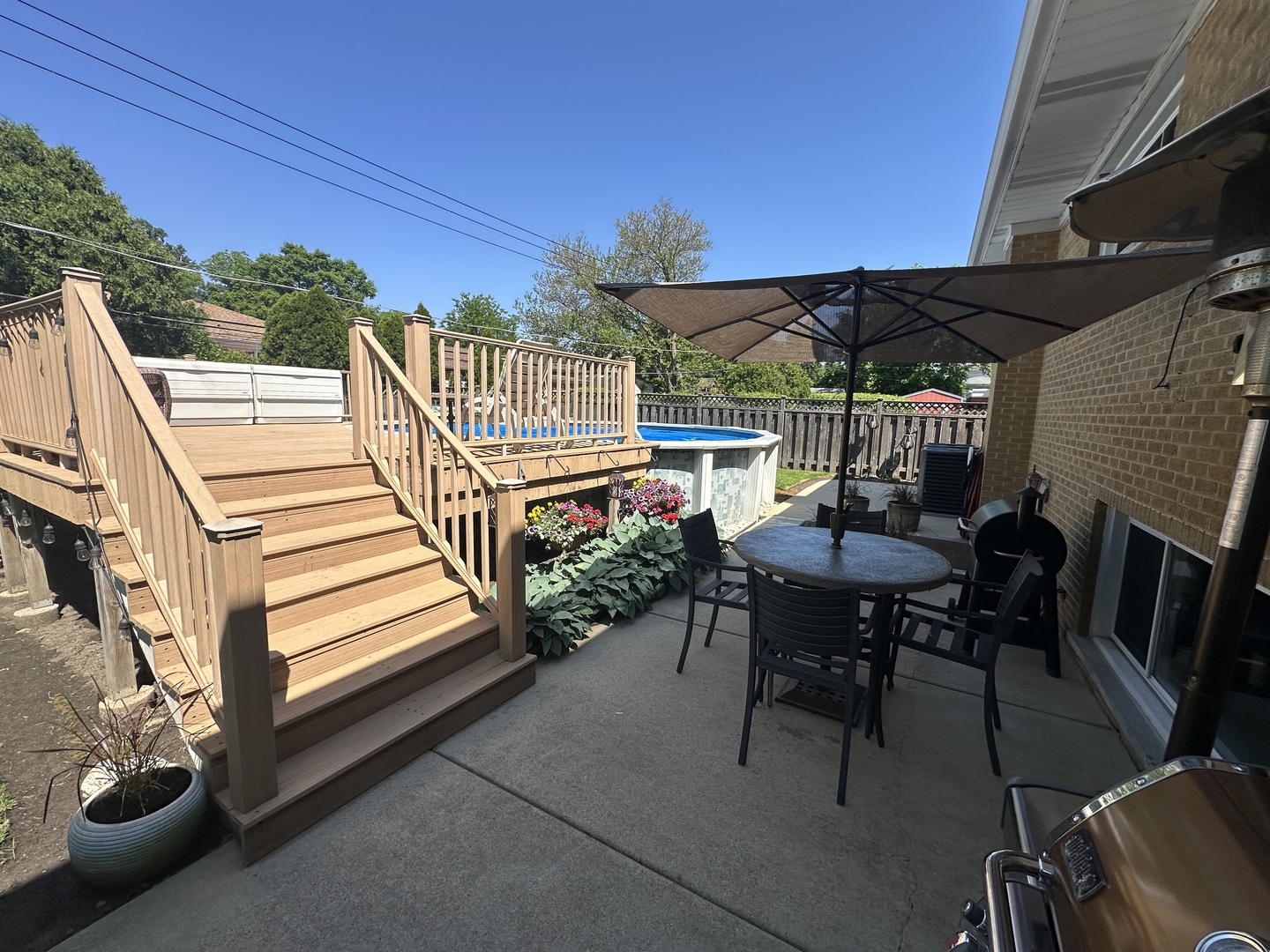 130 S Elm Tree Lane, Elmhurst, IL 60126