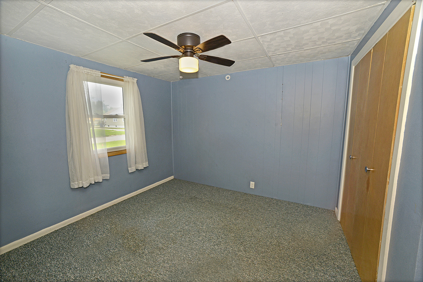1105 W Lafayette Street, Ottawa, IL 61350