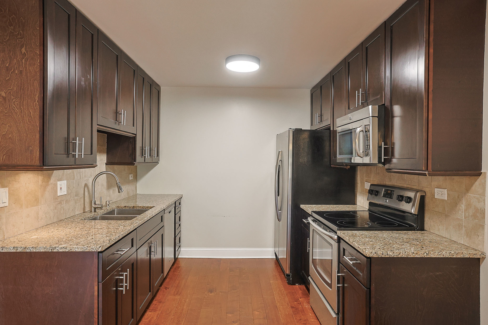 3101 Toulon Drive #B2, Northbrook, IL 60062