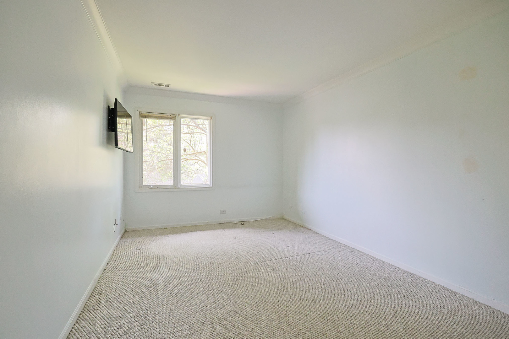 3101 Toulon Drive #B2, Northbrook, IL 60062