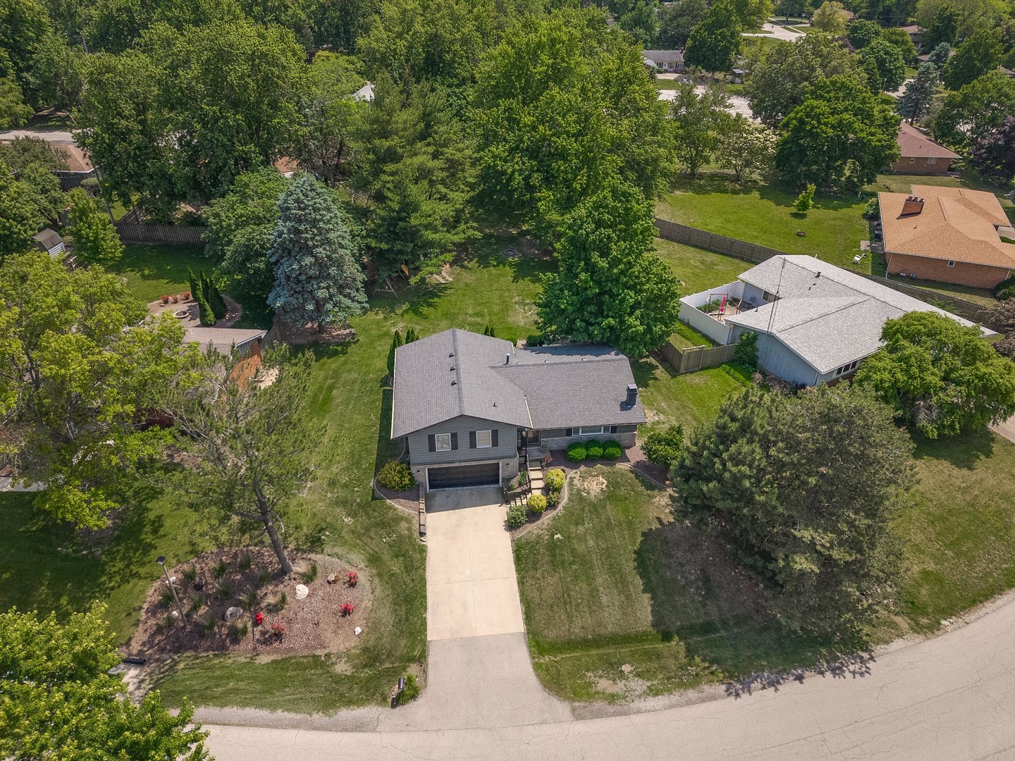 113 Boulder Drive, Gridley, IL 61744