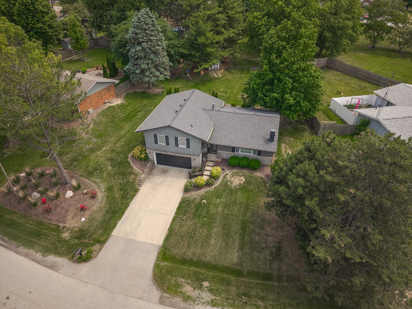 113 Boulder Drive, Gridley, IL 61744