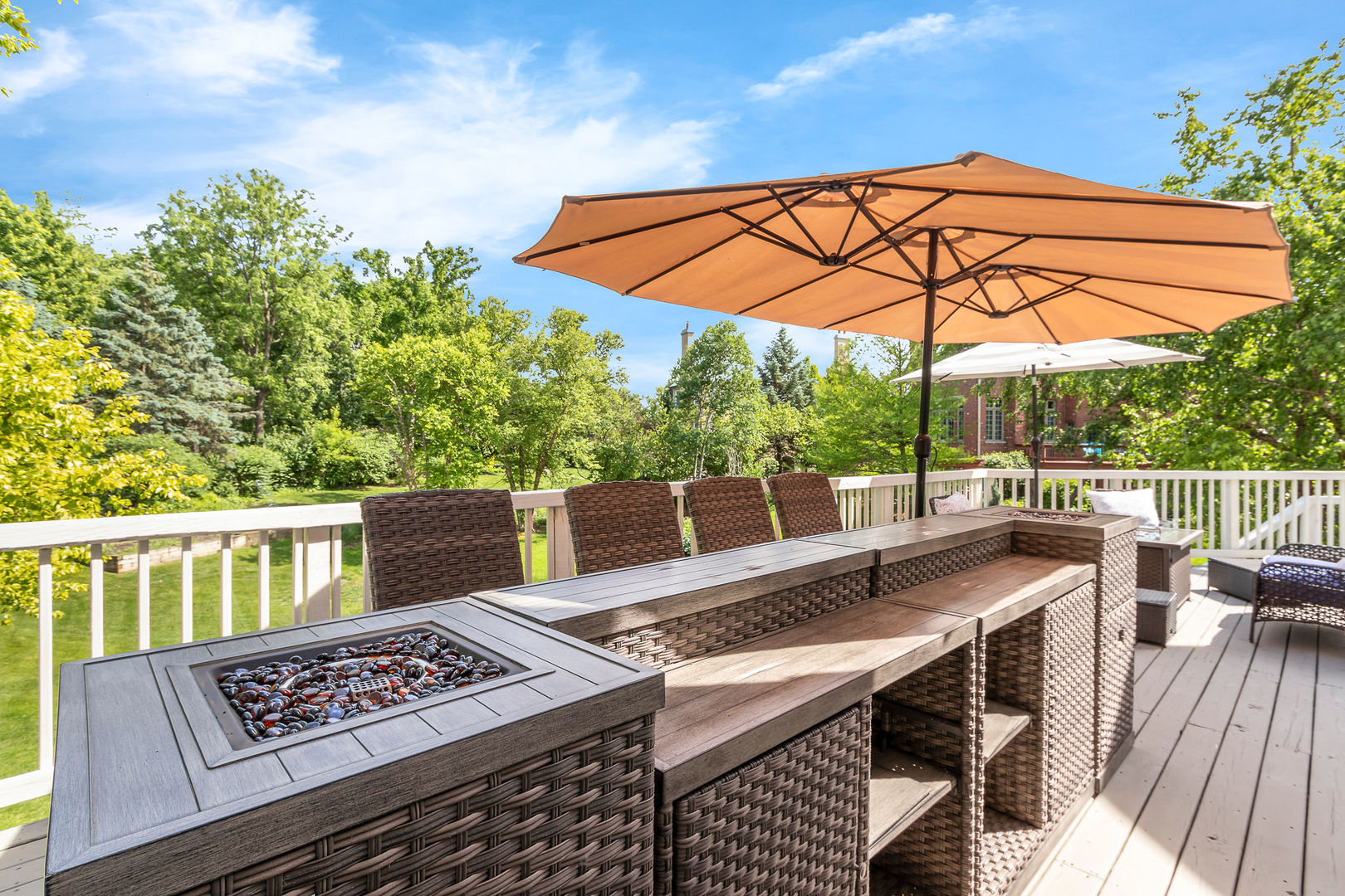 Burr Ridge, IL 60527