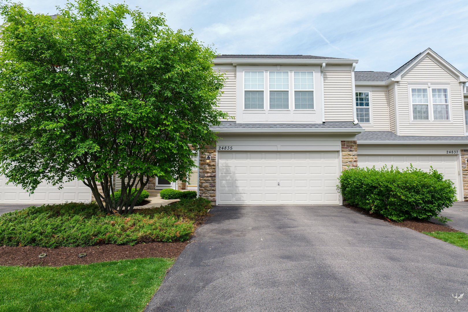24835 Gates Court, Plainfield, IL 60585
